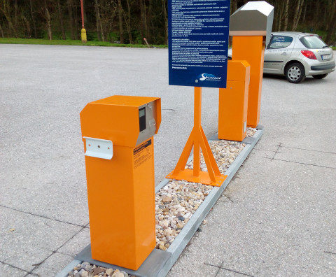 The completion of the entry into the car park - The Rokytnice nad Jizerou Ski Resort