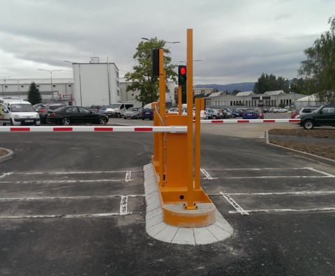 Realizace parkoviště pro zaměstnance - Liberec, Magna Exteriors